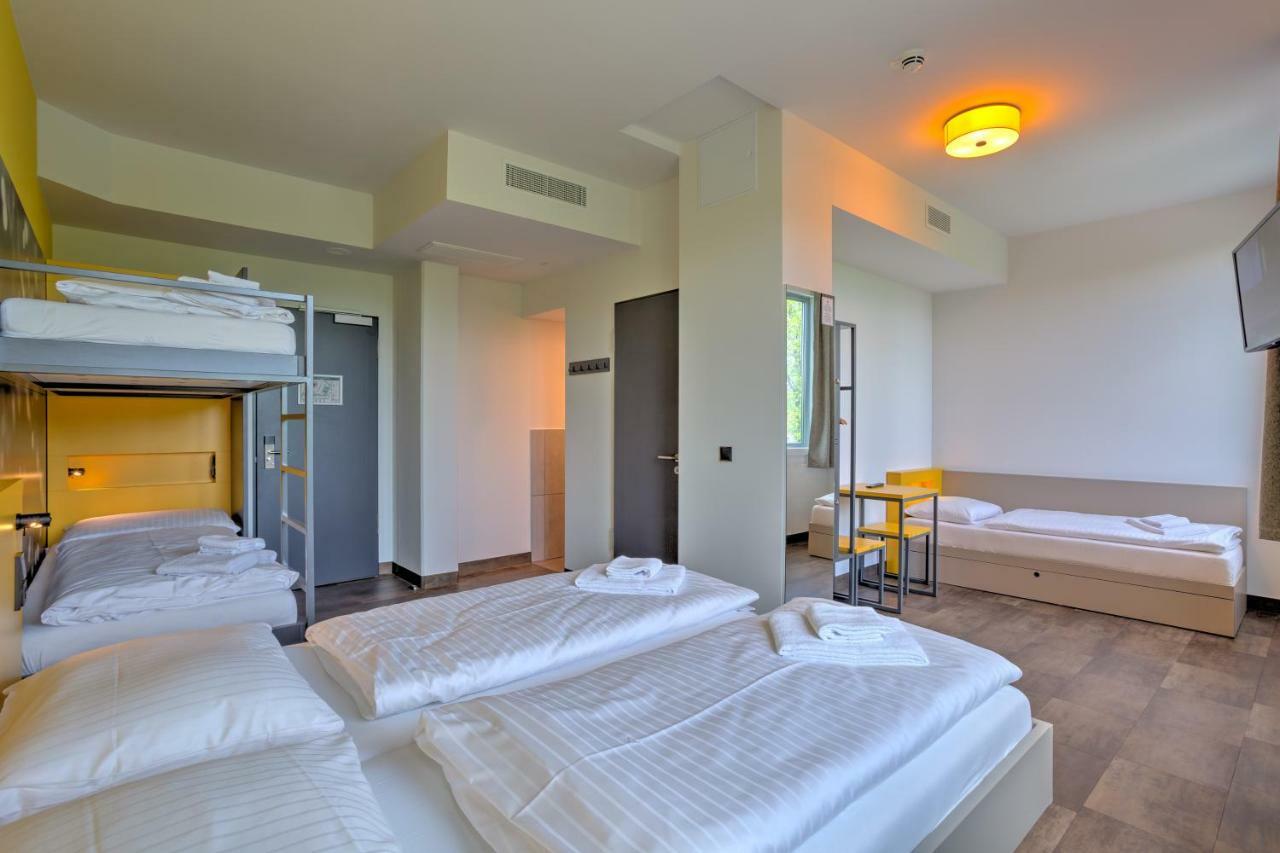 Hotel Meininger Olympiapark München
